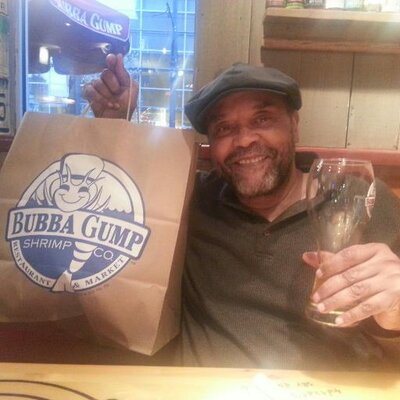 Profile Picture of John Estell (@Props2000) on Twitter