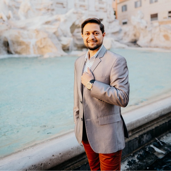 Profile Picture of Anand Patel (@aspatel88) on Poshmark
