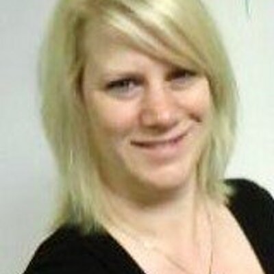 Profile Picture of Teri Barnett (@dflyfish67) on Twitter