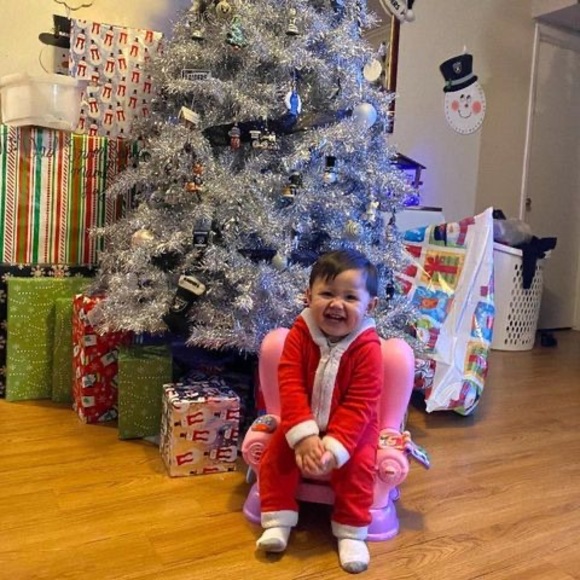 Profile Picture of Raymond Adversalo (@raysfive0) on Poshmark