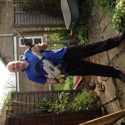 Profile Picture of Andy Hand Davis (@ahanddavis) on Twitter