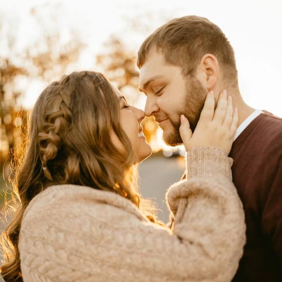 Profile Picture of Ellen Bailey (@longe1995) on Poshmark