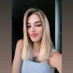 Profile Picture of Laura Delormel (@Laura-Delormel) on Facebook