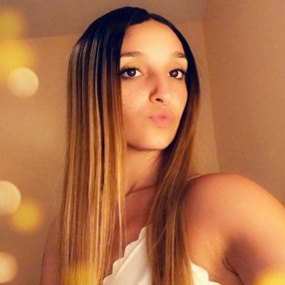 Profile Picture of Courtney Ann Klein (@__CourtneyAnn_) on Twitter