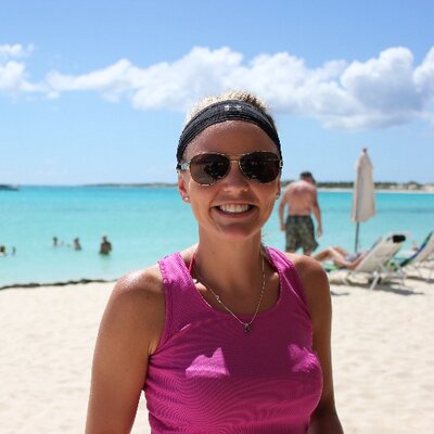 Nicole Fox - Twitter Profile Picture of Nicole Fox (@DrnicolefoxFox) on Twitter