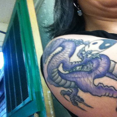 Profile Picture of Kim Lenoir (@kviolet9) on Twitter