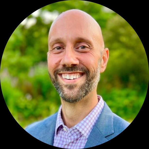Profile Picture of Adam Hansen (@adamhansen) on Poshmark