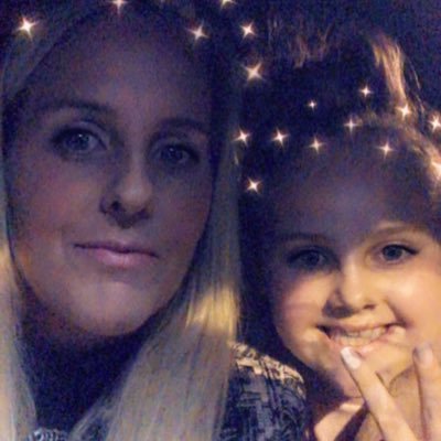 Profile Picture of Paula Tansey (@psandytans) on Twitter