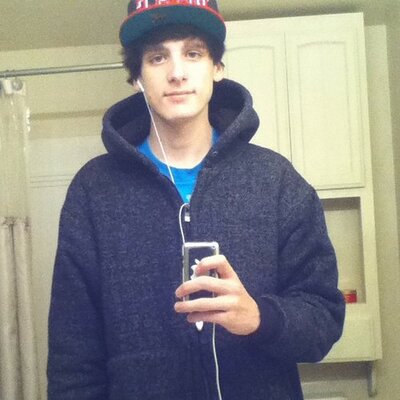 Profile Picture of Jeffrey Scherer (@get_some_swag) on Twitter