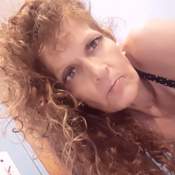 Profile Picture of Mary Barba (@mary_barba) on Poshmark