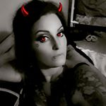 Profile Picture of Elizabeth Burr (@janeosaurusrex85) on Instagram