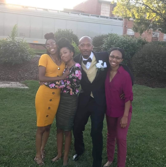 Profile Picture of Ajul Jones (@ajuljones) on Poshmark