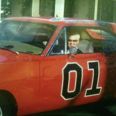 Profile Picture of Robin Abbott (@rkacountry) on Twitter