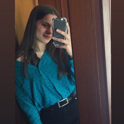 Profile Picture of Isabel Gonçalves (@Belinha200803) on Twitter