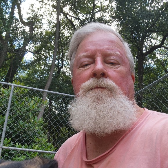 Profile Picture of Fred Quattlebaum (@unicorn721) on Poshmark