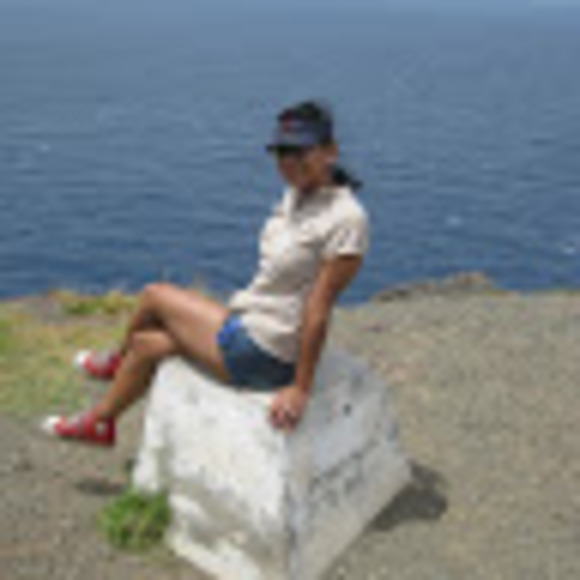 Profile Picture of Jennefer Barua (@jbarua88) on Poshmark