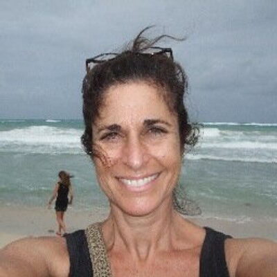 Profile Picture of Lynn Frydman Kuhn (@LynnFrydmanKuhn) on Twitter