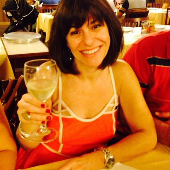 Profile Picture of Joslaine Pinotti (@joslaine1) on Poshmark