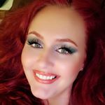 Profile Picture of Julia (@juliaannkaris) on Instagram