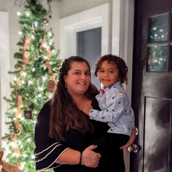 Profile Picture of Danielle Dunleavy (@dunleavyd3) on Poshmark