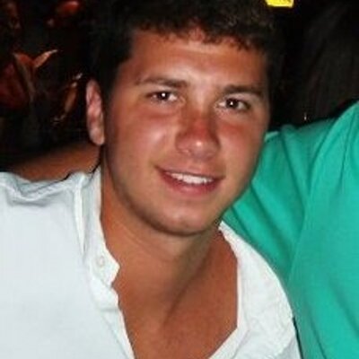 Profile Picture of John Osinski (@johnnyOface) on Twitter