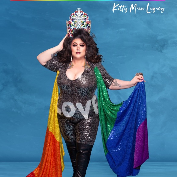 Profile Picture of Shay Brewer (@vaxleebrewer) on Poshmark