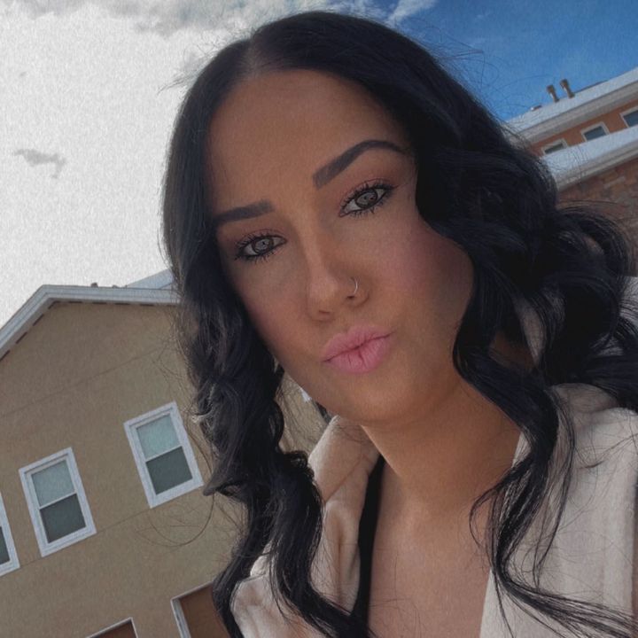 Profile Picture of Tabitha Hanson (@@tabitha_hanson012017) on Tiktok