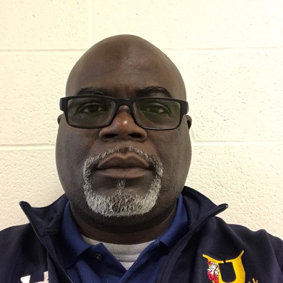 Profile Picture of Mike Hebb (@mikehebb) on Poshmark