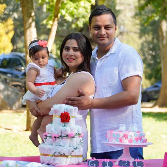 Profile Picture of Srijana Kandel (@srijanakandel01) on Poshmark