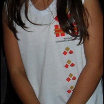 Profile Picture of Julia Faria (@juliafaria11) on Twitter