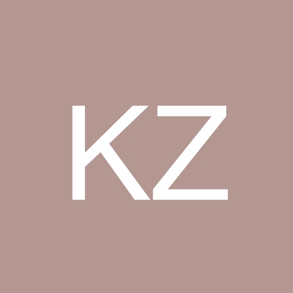 Profile Picture of Katelyn Zdunek (@kzdunek) on Poshmark