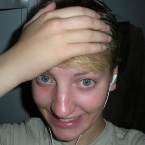 Profile Picture of Laura Farris (@auraoflove) on Myspace
