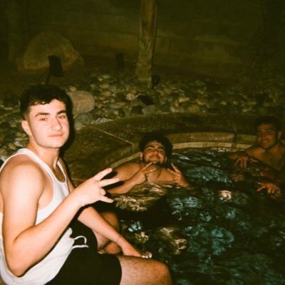 Profile Picture of Alex (@AlexManoukian2) on Twitter