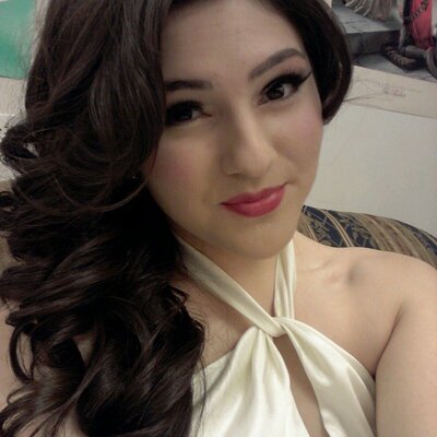 Profile Picture of Emily Holguin (@HolguinEmily) on Twitter