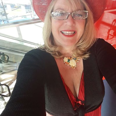 Profile Photo of Donna L Culver (@DonnaLCulver1) on Twitter