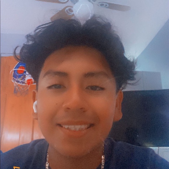 Profile Picture of Fernando Barranco (@fernandito_1703) on Poshmark