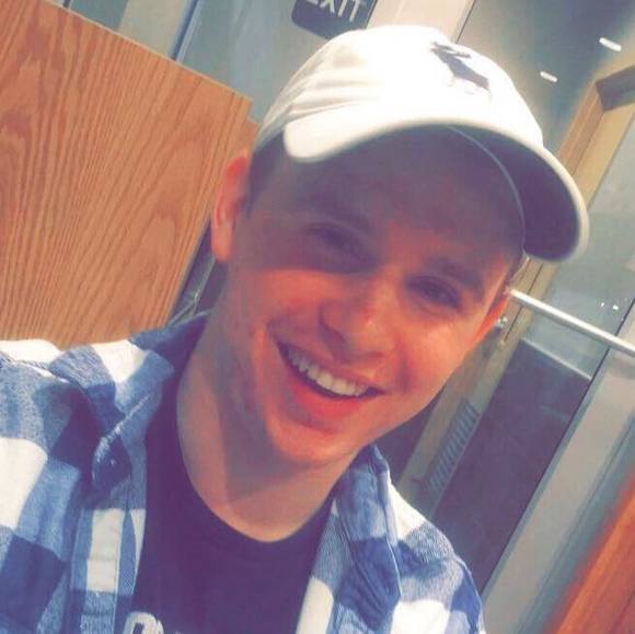 Profile Picture of Michael Garrett (@themichaelg) on Poshmark