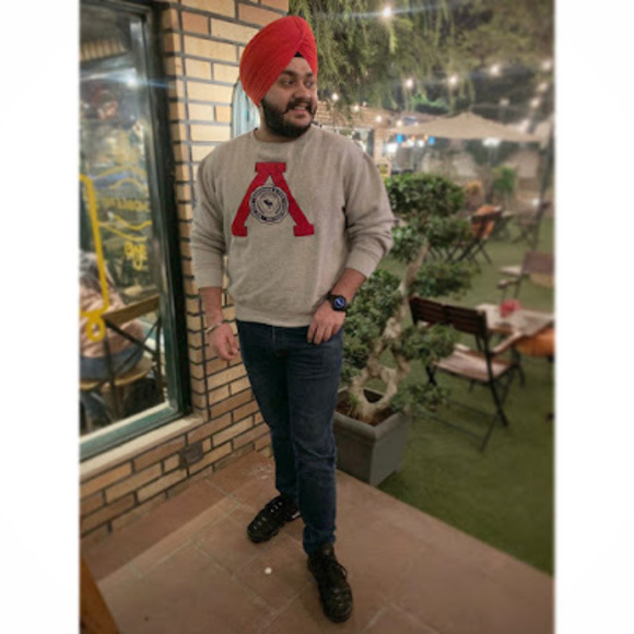 Profile Picture of Agampreet Singh (@agampreet_s) on Poshmark