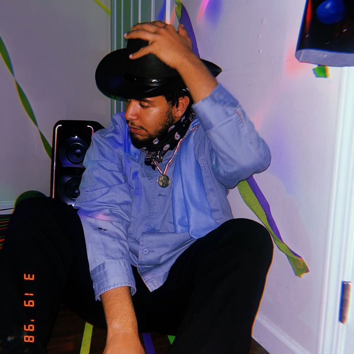 Profile Picture of jameszharwell (@jameszharwell) on Tiktok