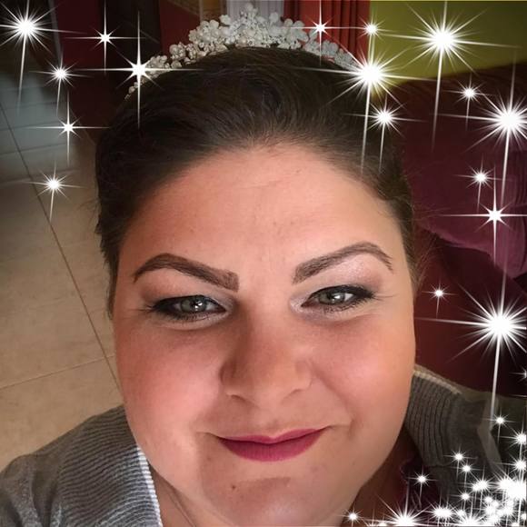 Profile Picture of Kaprinyák Ivett (@ivett999) on Poshmark