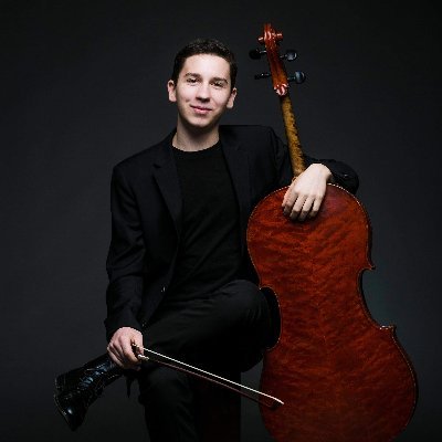 Profile Picture of Oliver Herbert (@hollaver) on Twitter