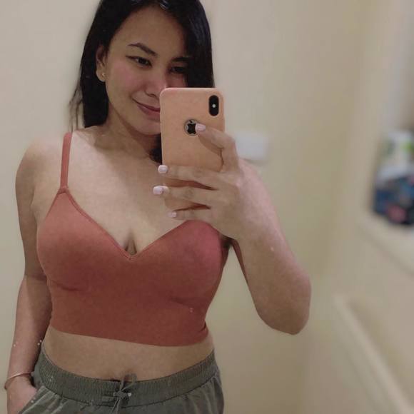 Profile Picture of Dolly Calumpit (@pinaycenter) on Poshmark