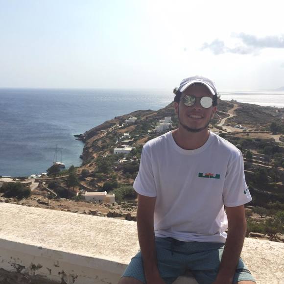 Profile Picture of Justin Gluckman (@justingluckman) on Poshmark