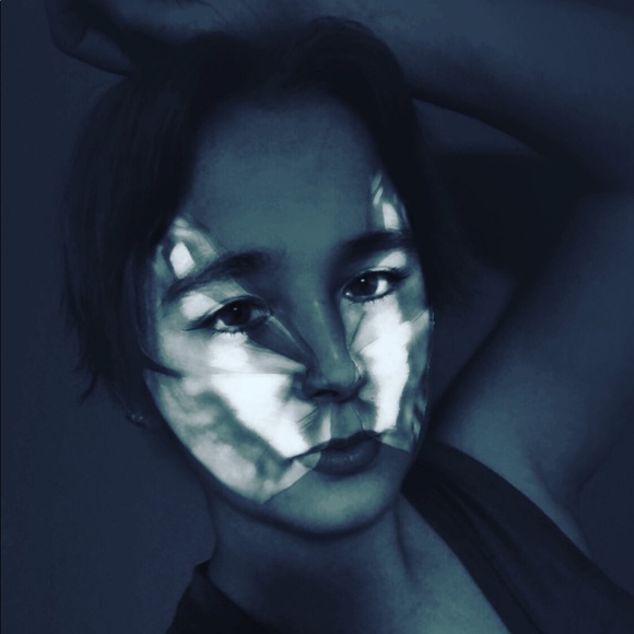 Profile Picture of Ilirjana Kuqi (@ilirjanax0) on Poshmark