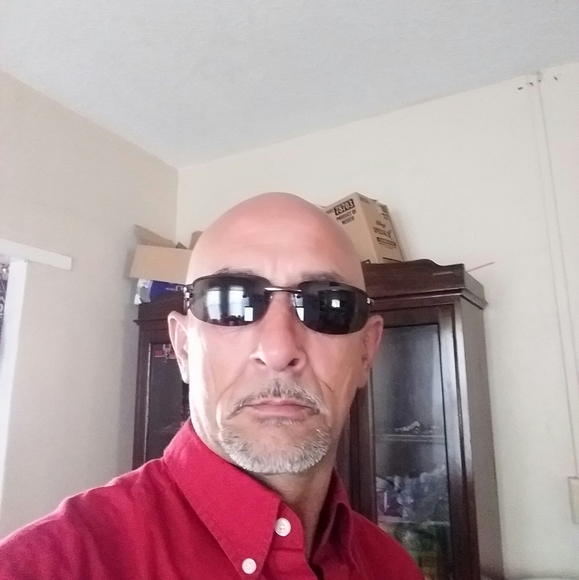 Profile Picture of Michaeleugenescott Michaeleugenescott (@michaeleugenesc) on Poshmark
