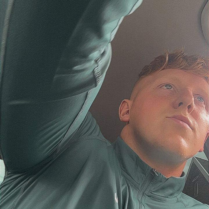 Profile Picture of AJ (@aaron_ek9) on Tiktok