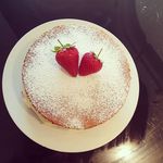 Profile Picture of Amber McGrath (@amber_bakes_cakes) on Instagram