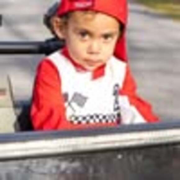 Profile Picture of Nancy Barone (@baronenh) on Poshmark