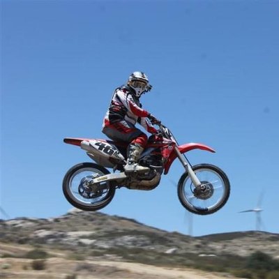 Profile Picture of Jim Pelley (@HandleBarGuyOco) on Twitter