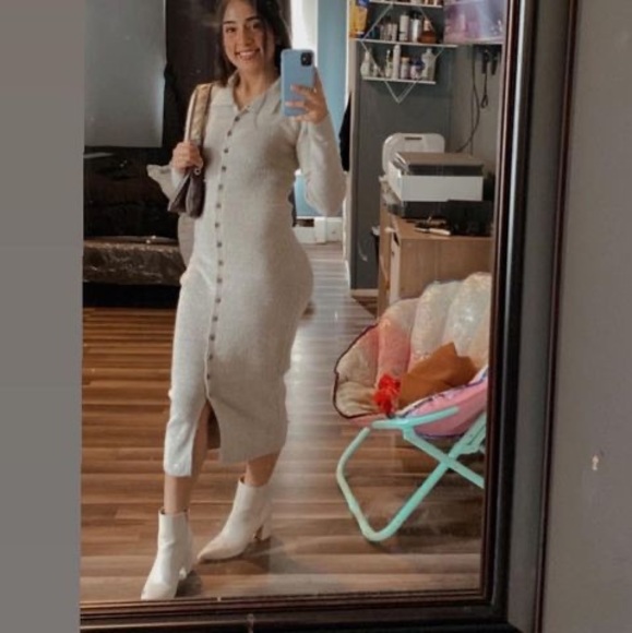 Profile Picture of Pamela Tello corte (@pamelatello75) on Poshmark